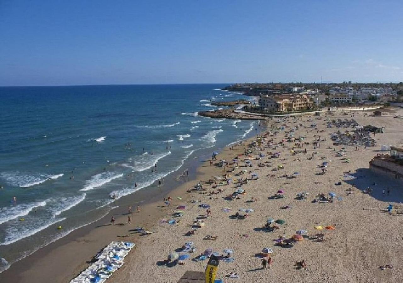 Torrevieja, La Torreta Ground Floor Apartment With Large Private Patio Garden Luaran gambar
